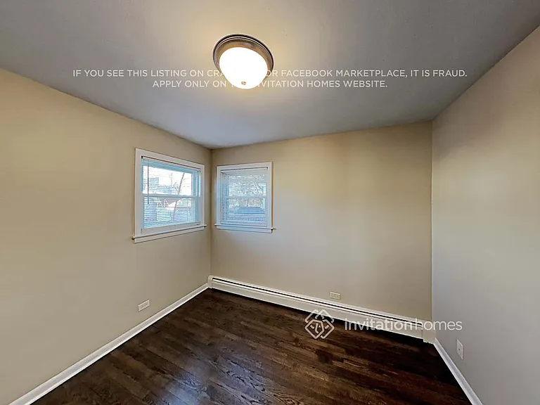 4623 N Kilbourn Ave — Photo 12
