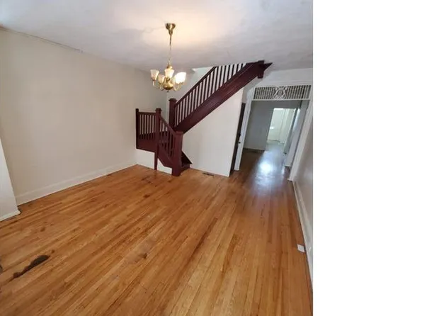 925 Gorsuch Ave, Baltimore, MD 21218