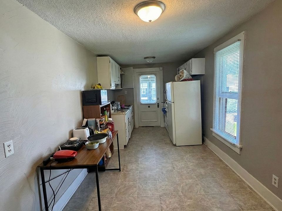 1st image of 819 Cincinnati St #819