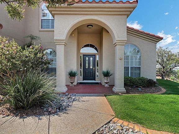 2nd image of 6498 Calle Del Sol Dr