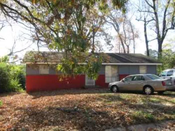 33 Clifton Dr, Little Rock, AR 72209