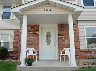 753 Boca Raton Dr, Saint Peters, MO 63376