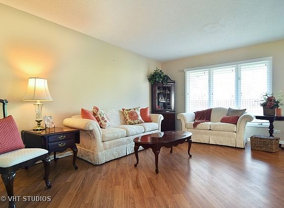 2nd image of 837 Blenheim Dr