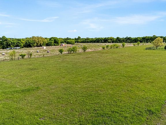 3rd image of LOT 1 Fm 455