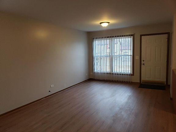3rd image of 920 Lorelei Dr