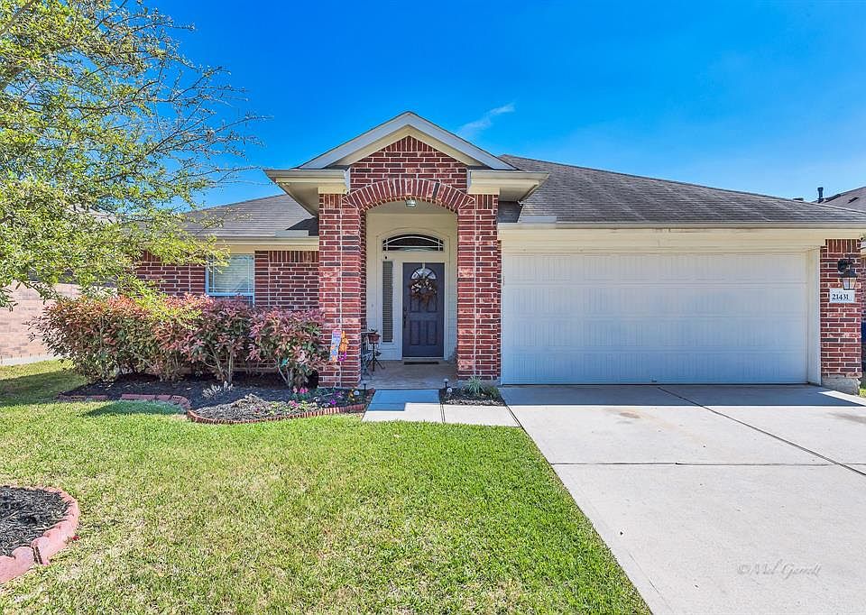 1st image of 21431 Colton Cove Dr