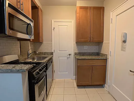 Rented by Tourma Realty LLC | media 43