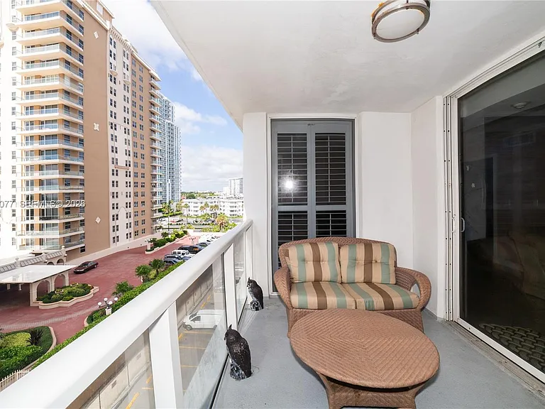 1904 S Ocean Dr #604 — Photo 6