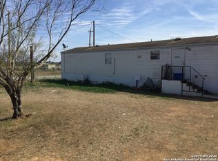 1402 Hidalgo, Cotulla, TX 78014