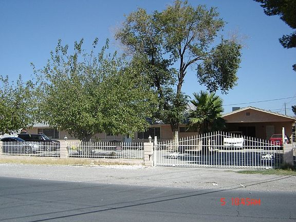 Horse property on 1/2 acre 