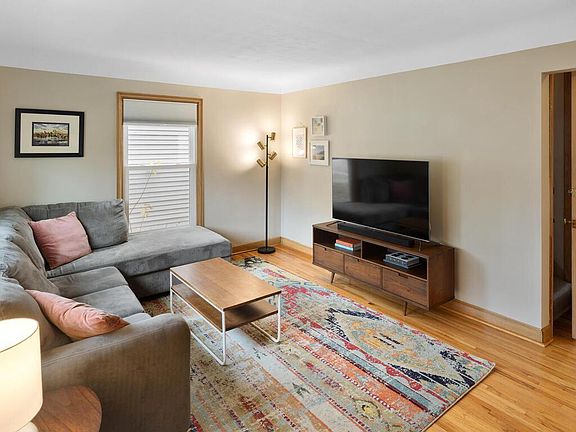5th image of 5936 Vincent Ave S