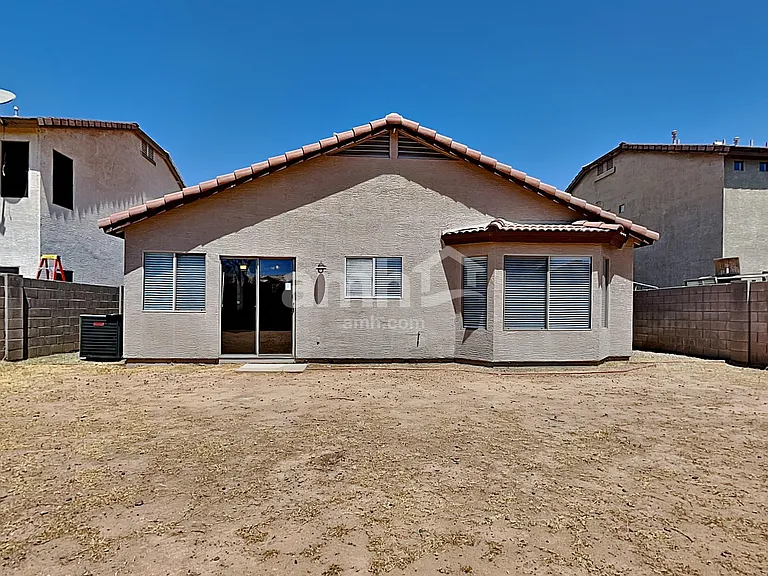 8417 W Hilton Ave — Photo 16