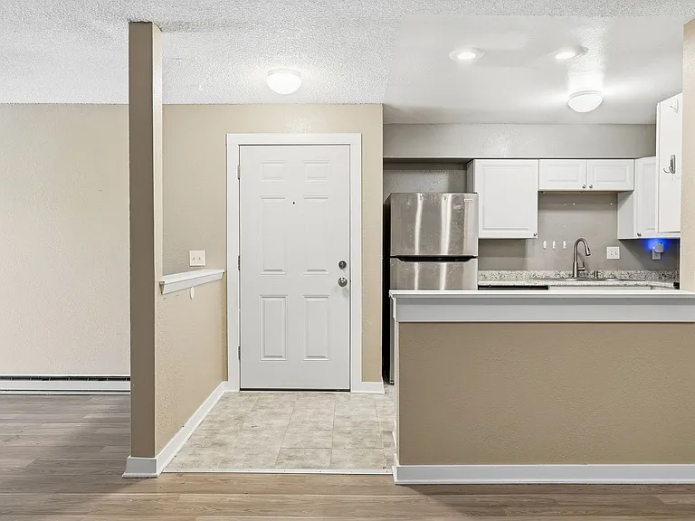 2280 S Oswego Way #201 — Photo 10