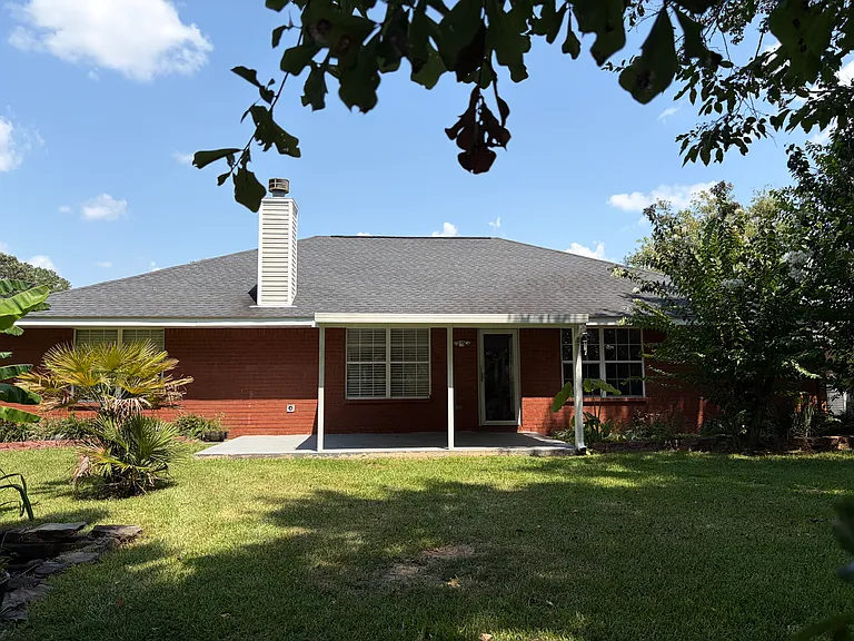 8540 Sterling Dr — Photo 13