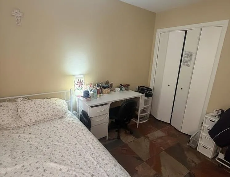 433 Fairwind Dr — Photo 9