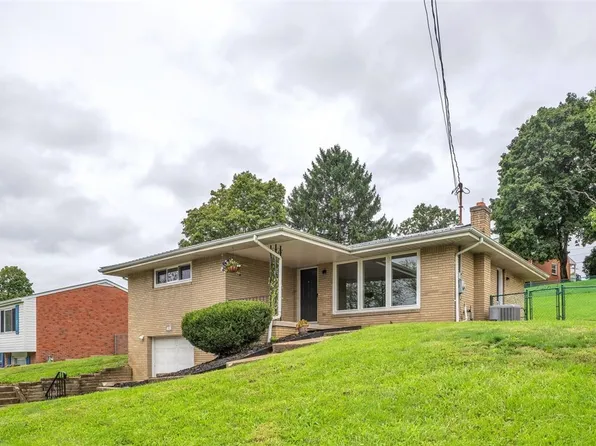 303 Pine Dr, New Stanton, PA 15672