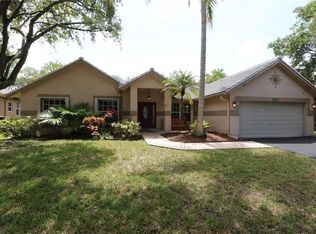9721 NW 47th Dr, Pompano Beach, FL 33076