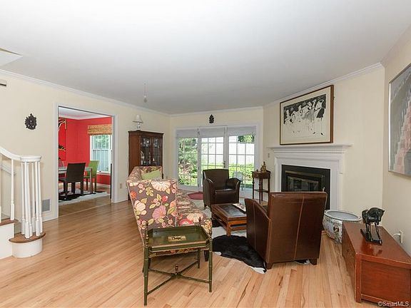 5th image of 36 Mead St APT 6