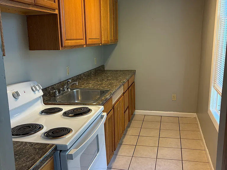 524 Elm St #2 — Photo 17