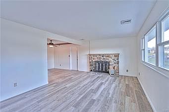 3rd image of 3950 Birch Dr
