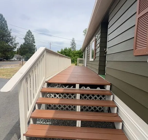 4366.1t - 829 SW West Harbeck Rd. — Photo 8