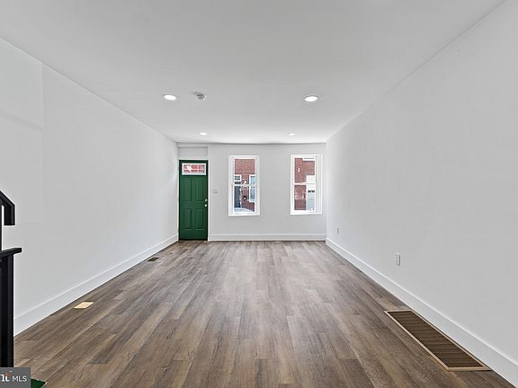 5th image of 1164 S Dorrance St