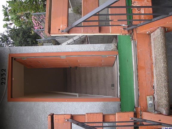 5th image of 2230 Bancroft Ave