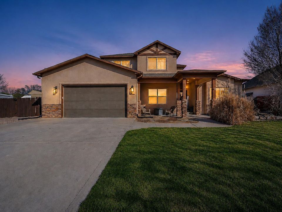 1st image of 781 Moores Diamond Dr