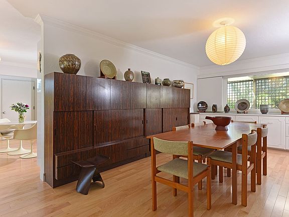 2nd image of 2663 Saint Tropez Pl