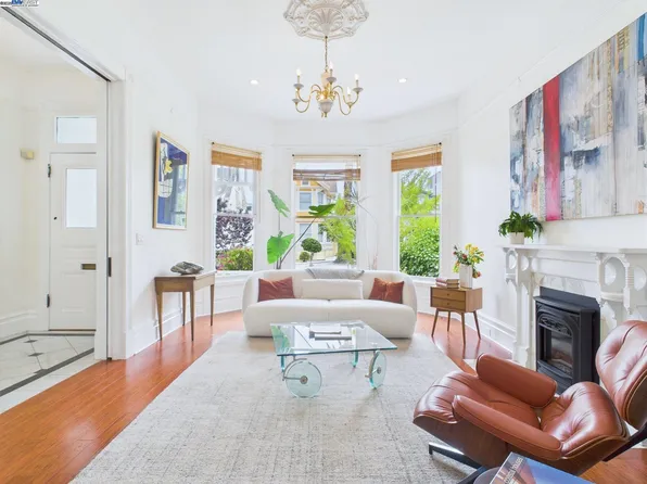 1709 Myrtle St, Oakland, CA 94607