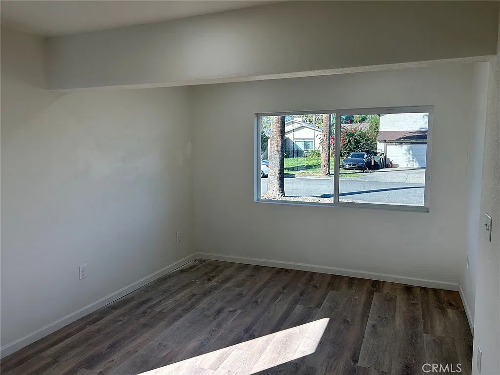 1 bed, 390 sqft, $1,800 — Photo 4