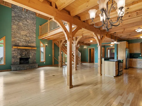 374 Laurel Rd, Townsend, TN 37882