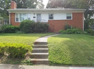 972 N Rochester St, Arlington, VA 22205