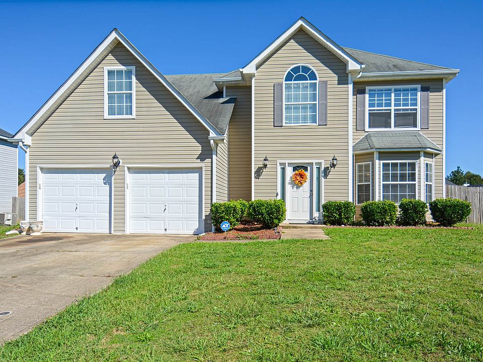 1st image of 1665 Village Place Cir NE