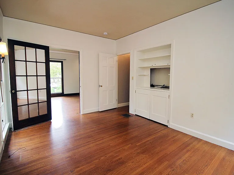2823 NE Tillamook St — Photo 16