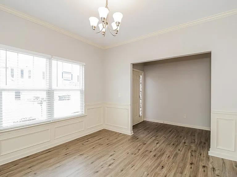 38 Crescent Ln — Photo 6