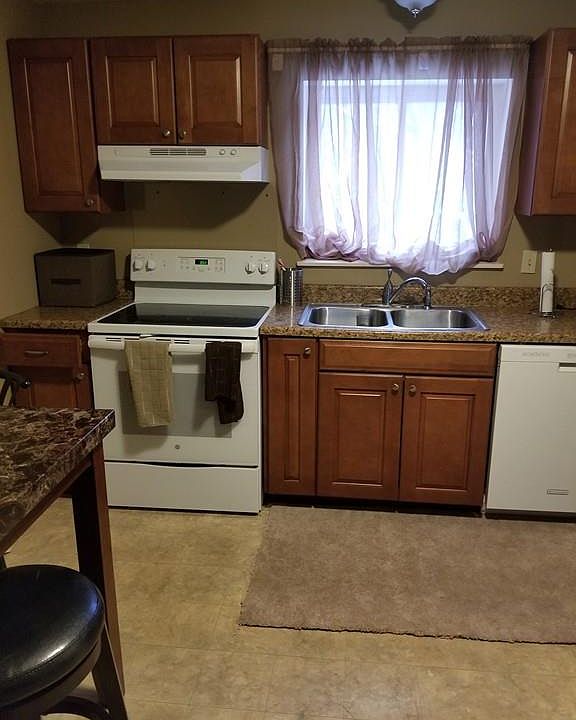 2nd image of 5455 N Main St APT 14C