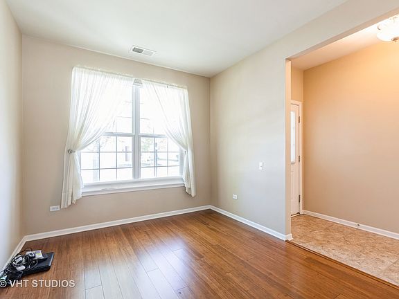 2nd image of 13265 Red Alder Ave