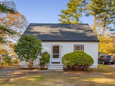 88 Hathaway St, Wareham, MA, 02571