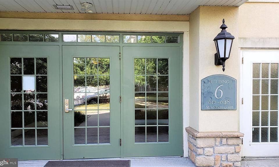 1st image of 642 Masterson Ct #642