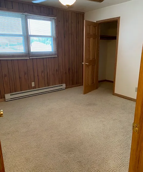 502 Hillside Ter — Photo 1