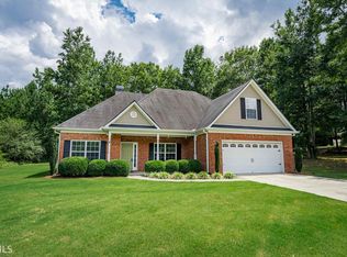 20 Maple Leaf Dr, Oxford, GA 30054