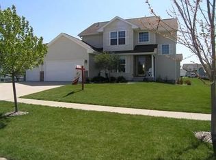 2030 Southbrook Dr, Ely, IA 52227