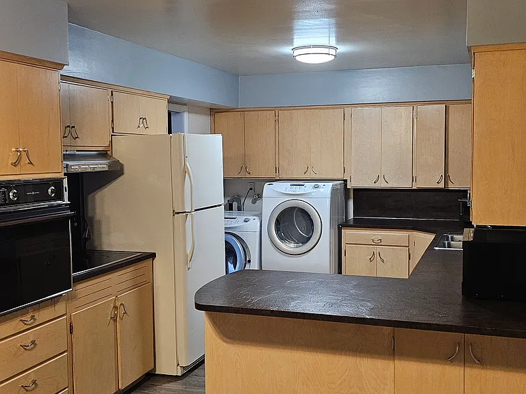 3450 Van Buren Ave #NA — Photo 7
