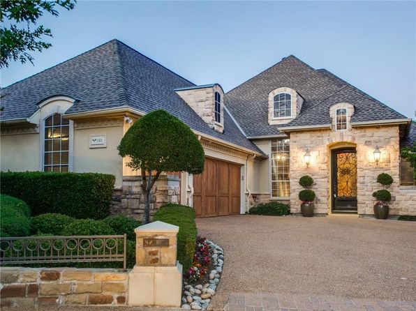 1301 Avon Ter