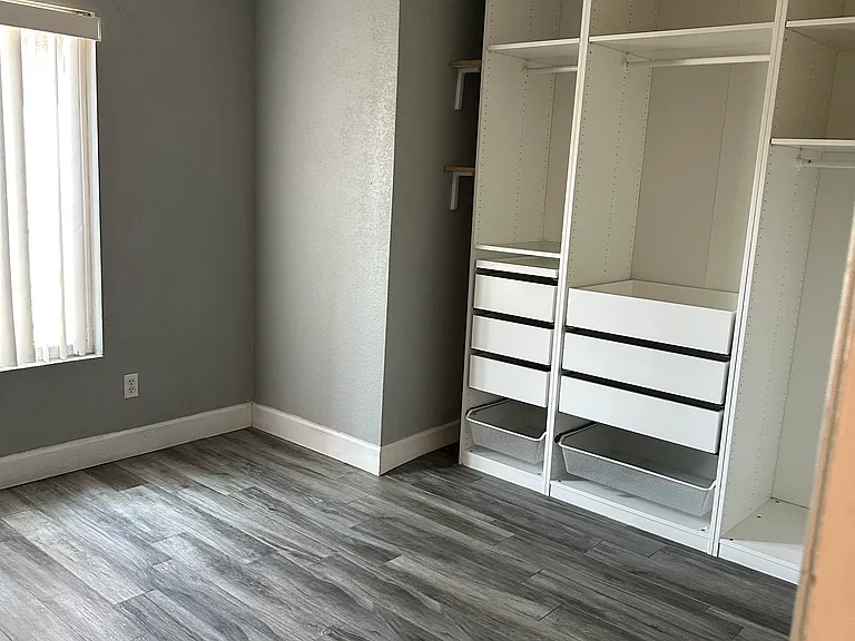 2203 W El Prado Rd — Photo 16