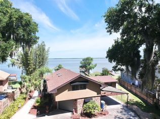 175 Banning Beach Rd, Tavares, FL 32778