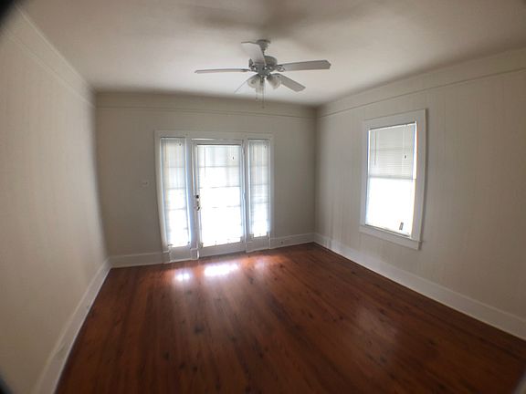 3rd image of 205 Aris Ave #205