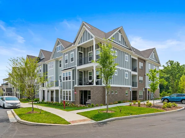 1901 Shadow Green Dr #I-206, Franklin, TN 37064