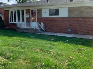 6704 Shadowlawn St, Dearborn Heights, MI 48127
